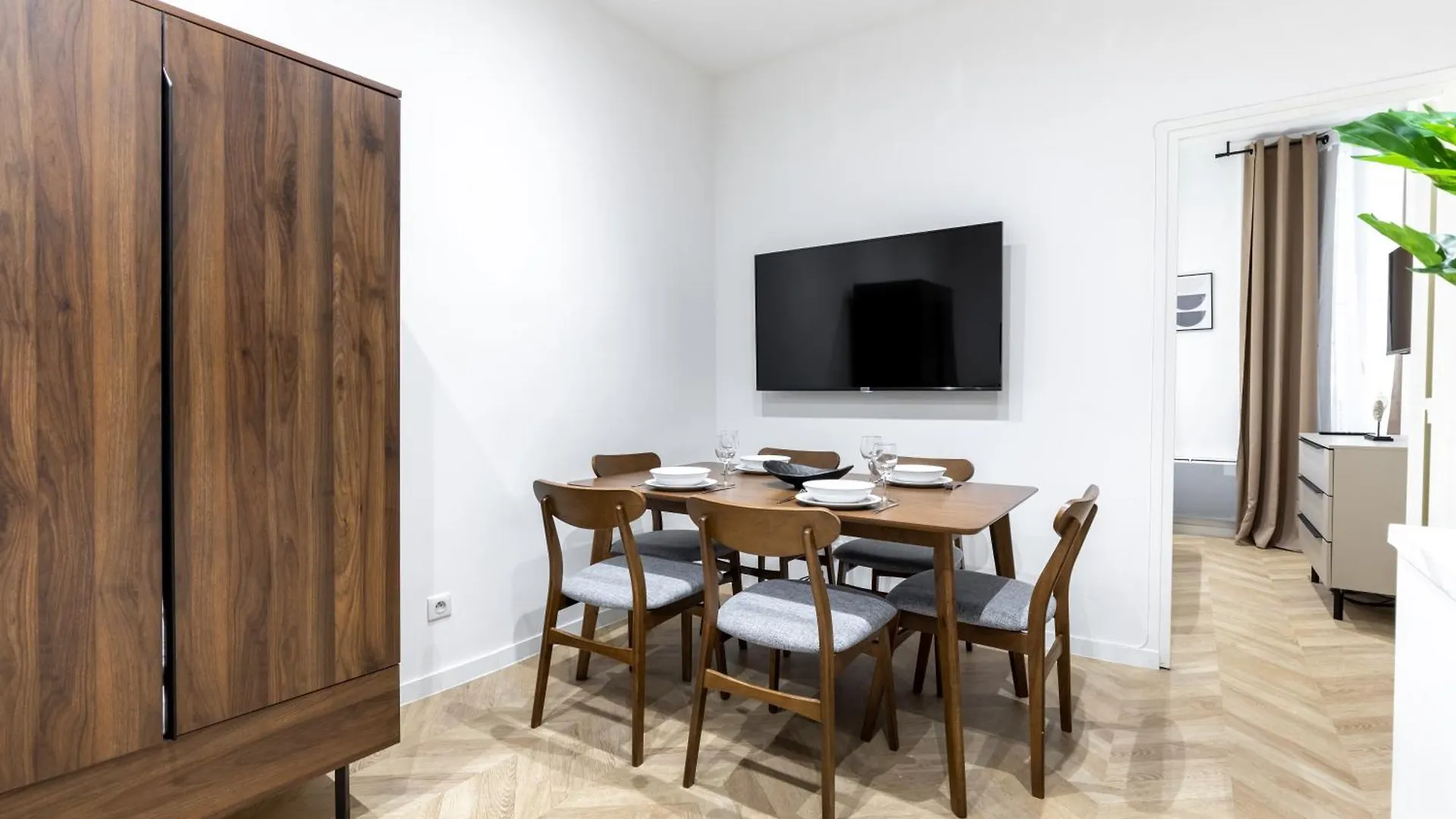 Hsh St Germain/jardin Du Luxembourg : Luxury Апартаменты Париж